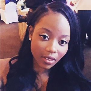 Meet your Posher, Alissa